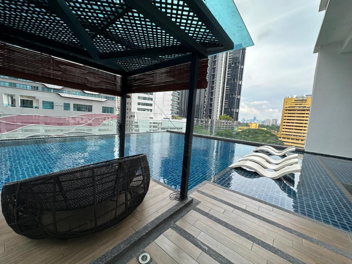 Reizz Residence By Perkasa Kuala Lumpur Exterior foto
