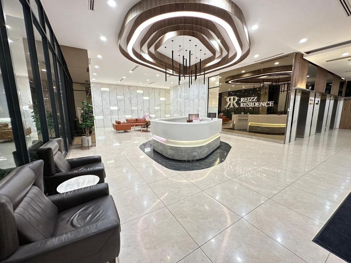 Reizz Residence By Perkasa Kuala Lumpur Exterior foto